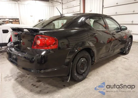 2013 Dodge Avenger R/T z USA, uszkodzony, nr VIN 1C3CDZBG3DN526510